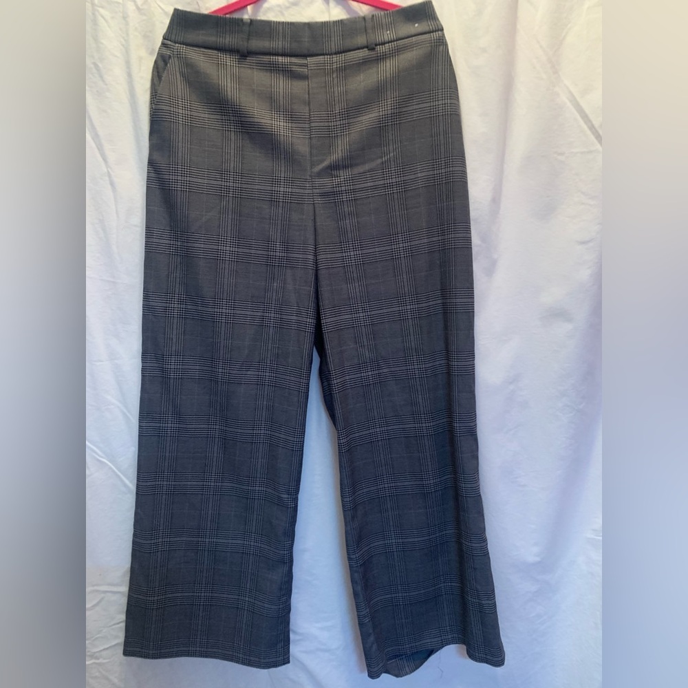 Wide Leg Plaid Trousers
